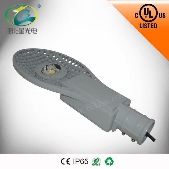 单光源网球拍80W LED路灯可用于体育场所照明