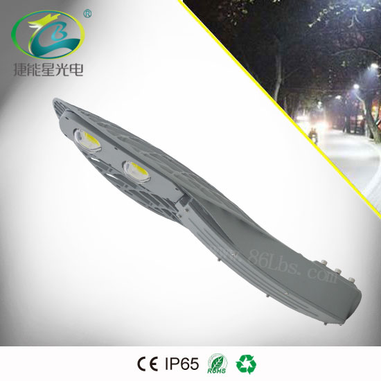 Dual light source LED street lights can replace traditional 400W racket sodium